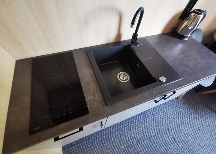 Matteo Aparts - Centrum シクラルスカ・ポレンバ