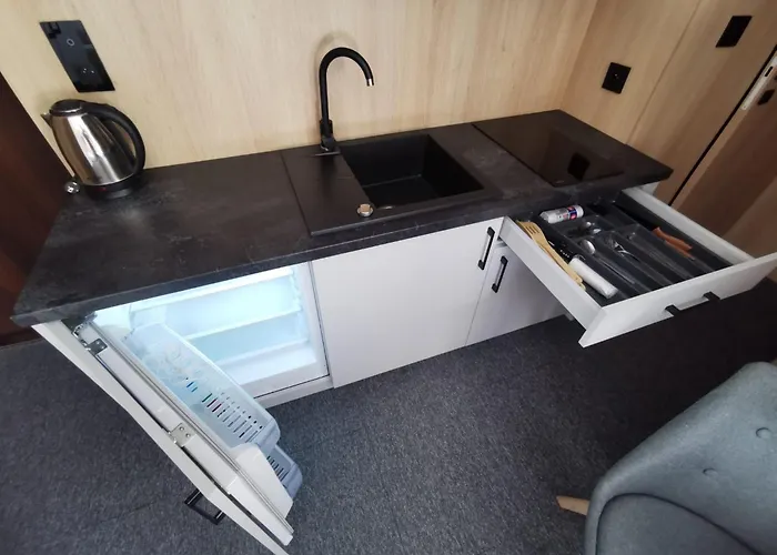 Matteo Aparts - Centrum * シクラルスカ・ポレンバ